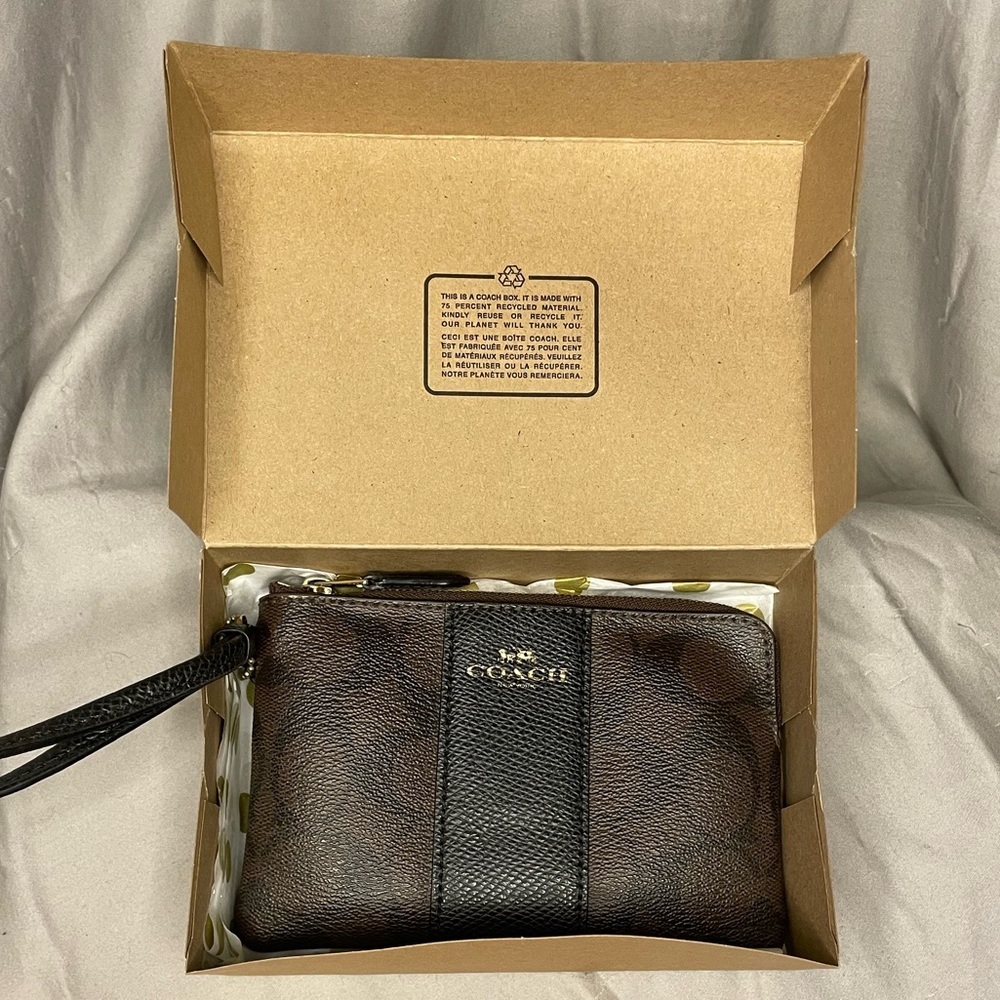 EUC Coach Black and Brown Wristlet in Box